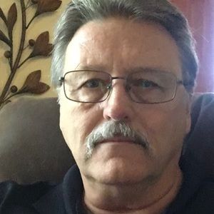 Meet your Posher, Tom